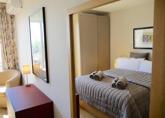 Albion - Luxurious 3 Bedrooms Large Terrace Parking Ac Apartment Antibes